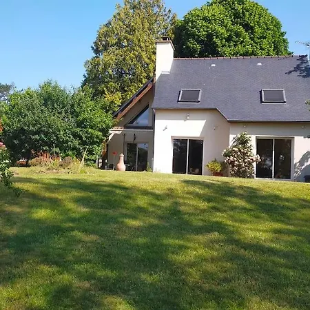 Entre Bretagne Et Normandie Авранш