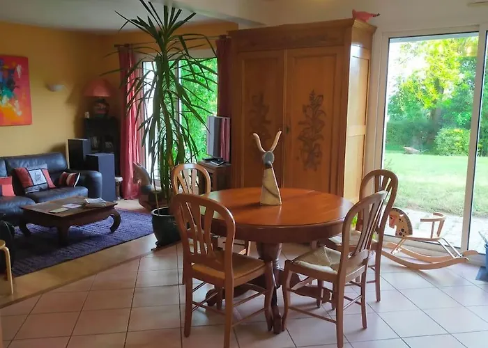 Дом отдыха Entre Bretagne Et Normandie Авранш